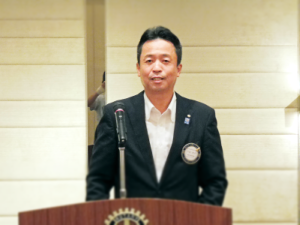 高知中央ロータリークラブ会長 下元大介 高知中央ロータリークラブ会長 下元大介
