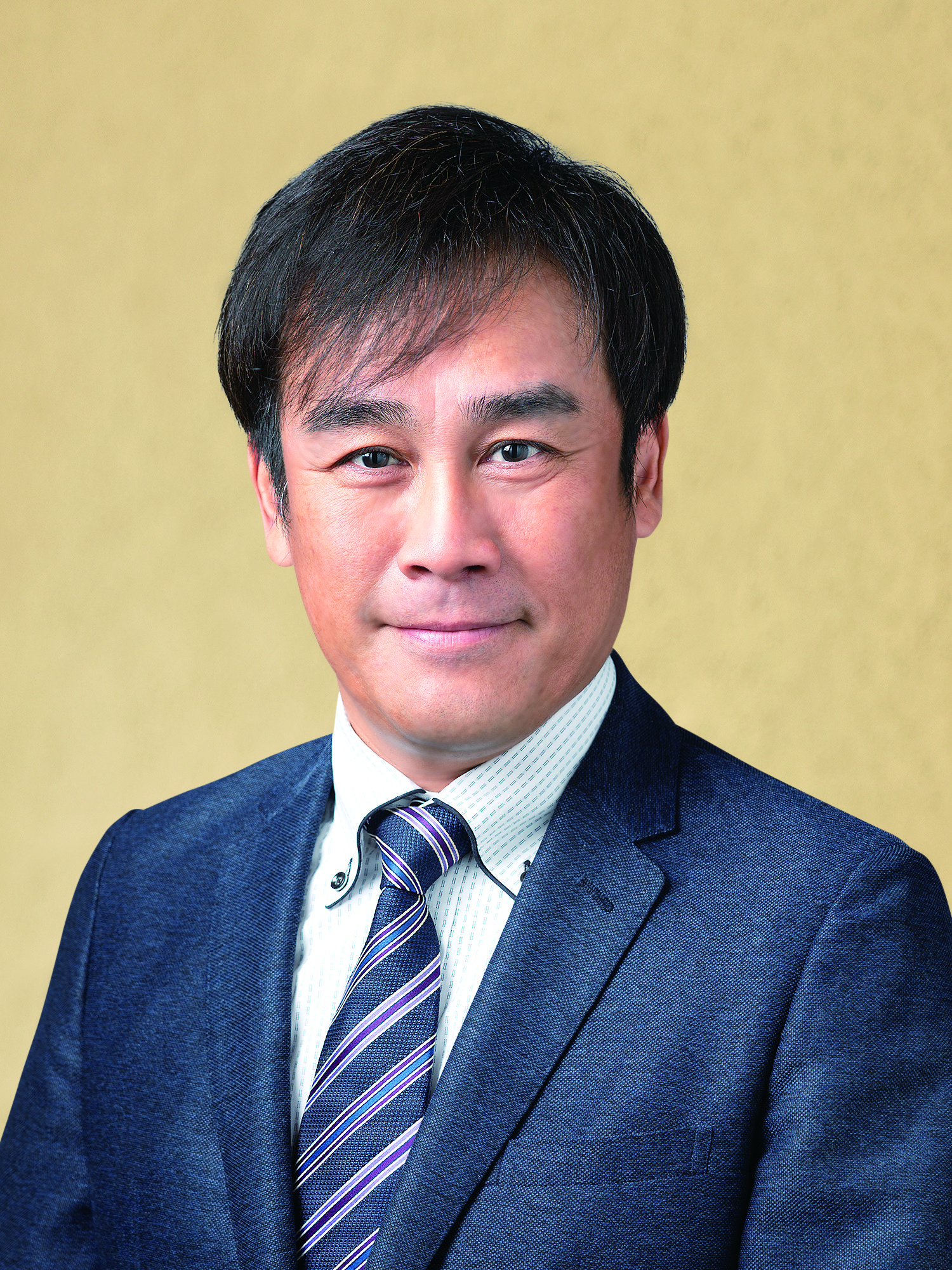 会長 岡田良嗣